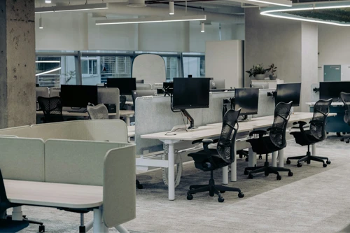Office Fit-Out Royala Esthetic Interior