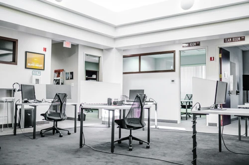 why choose us Royala Esthetic Interior Services in UAE